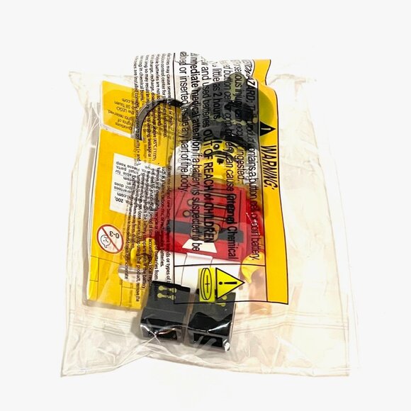 LEGO 5008989 NUTCRACKER Keychain LIGHT Minifigure LED NWT NEW in Hand - Picture 3 of 11